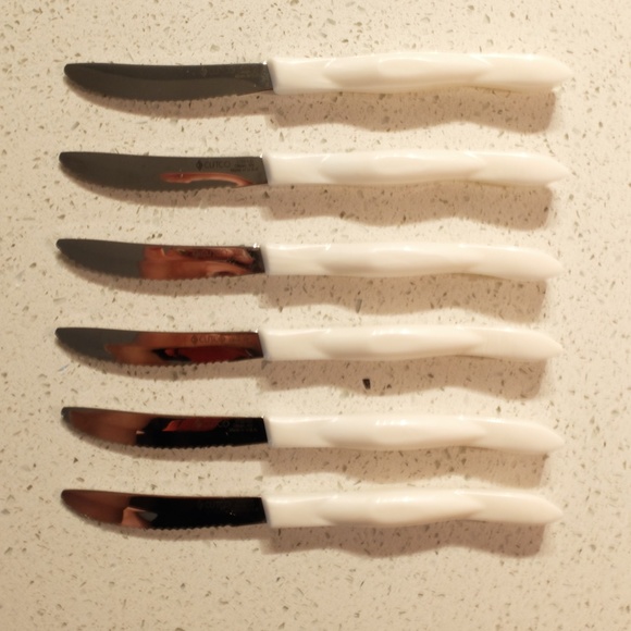 6 Cutco Model 1759 Table Knives - Picture 3 of 5